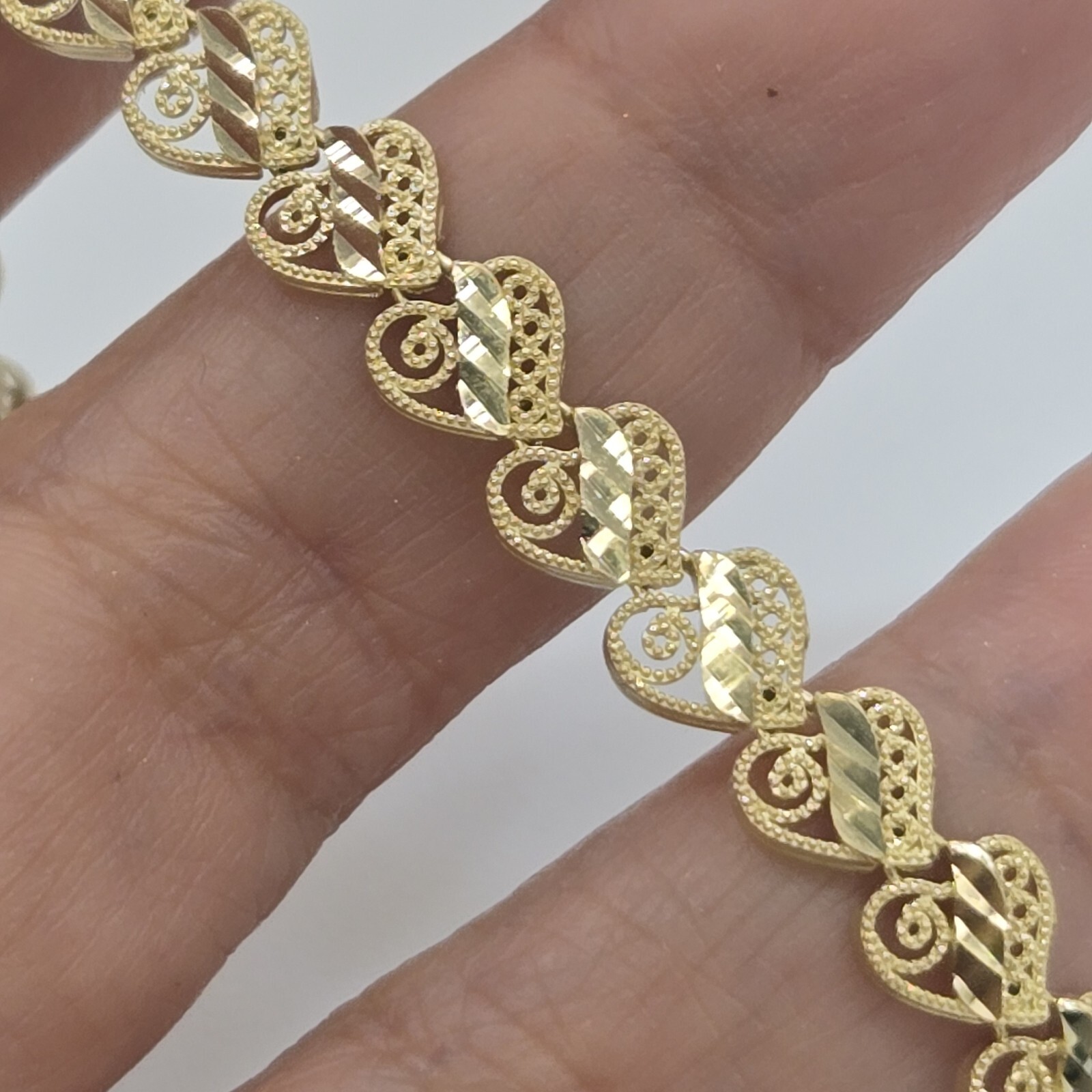 Solid 10k yellow gold hearts Bracelet 8 Inches Long Diamond Cut Large Size