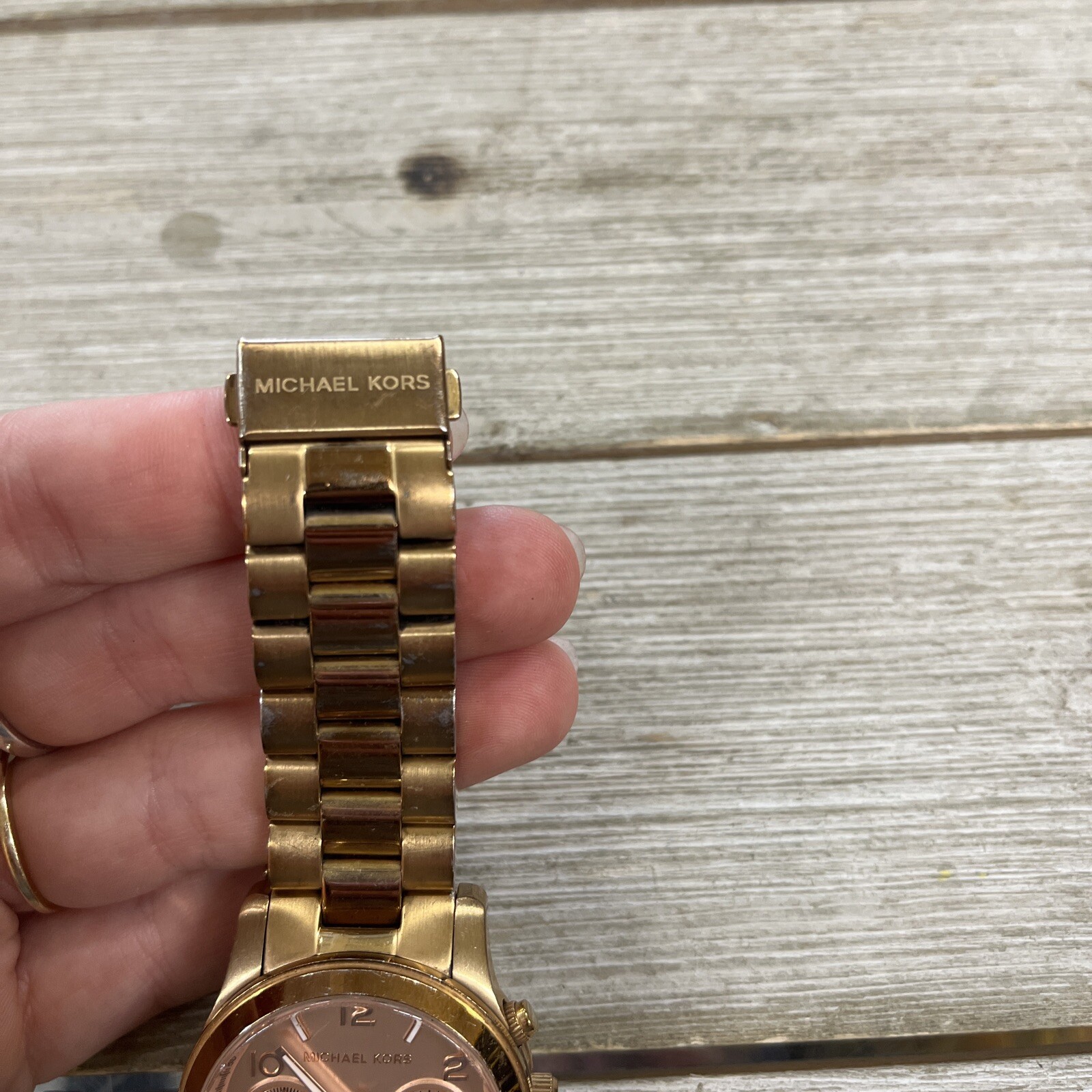 Michael Kors MK5128 Women’s Stainless Steel Analog Rose Dial Quartz Watch