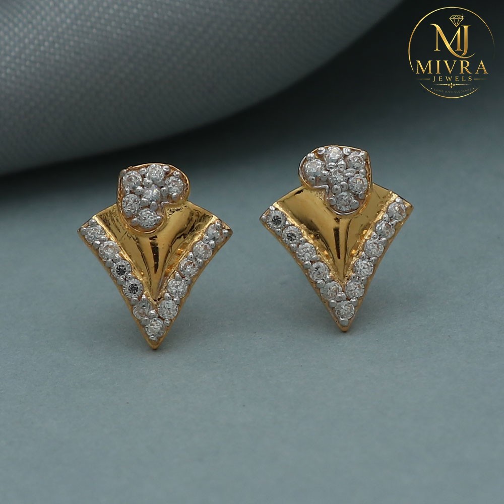 22K Seal Gold Stud Earrings 1.1cm Lightweight Retirement Gift Fine Jewelry