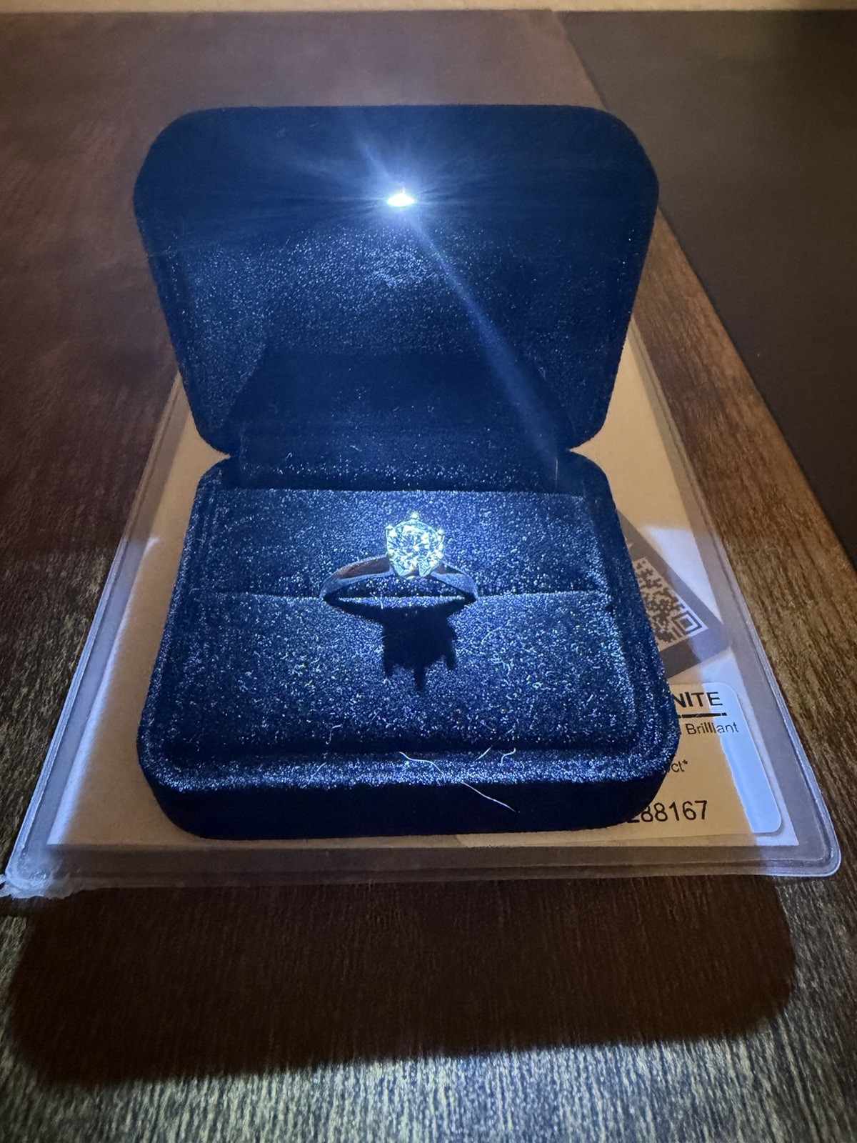 VVS1 Moissanite stud ring