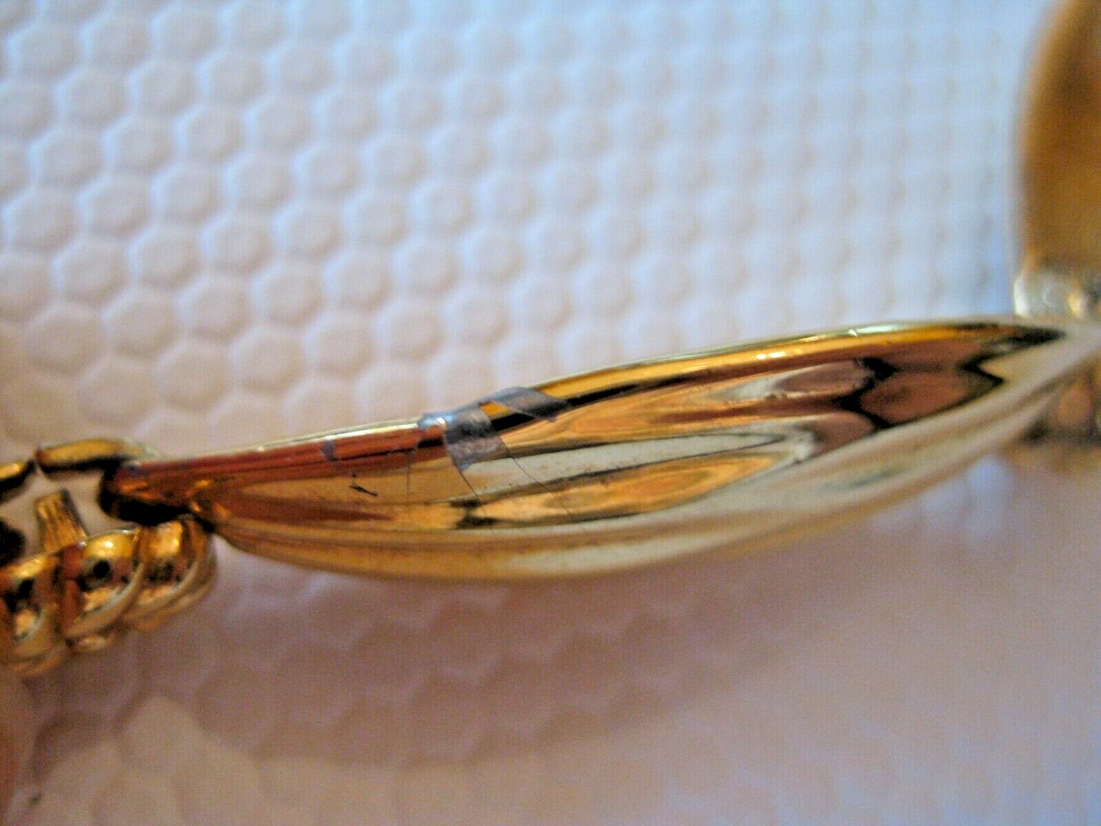 Monet Ribbon Rosette Link Necklace Exceptional Early Vintage Bright Gold Plate