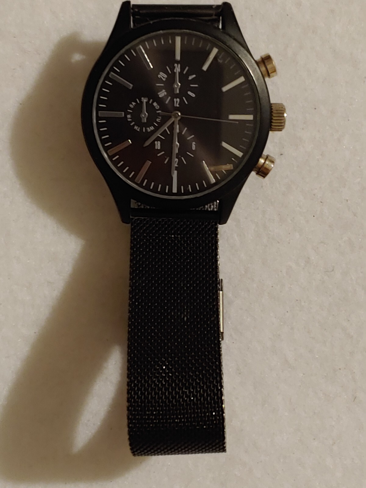 Accutime Watch Corp – Men’s Watch – #0118 – NEW Battery – Works good
