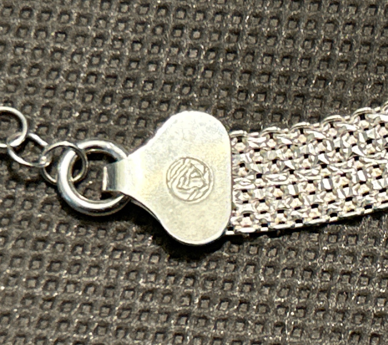 Italian 925 Sterling Silver (16.9 g) Flat Woven Chain 18″ X 5/8″ w/ 2″ extender