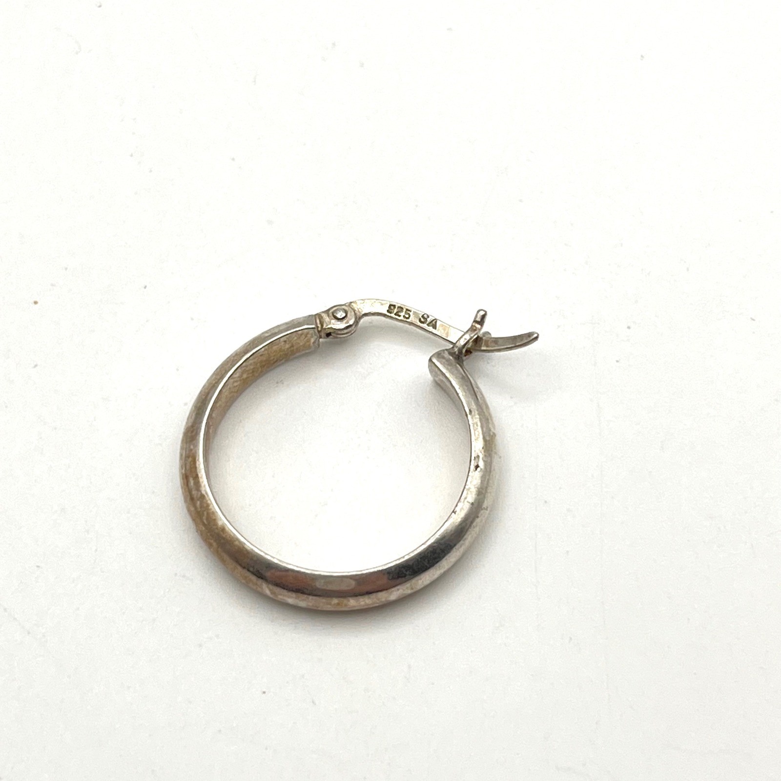 925 Sterling Silver Small Polished Hoop Earrings Latch Back Closure SA Stamp