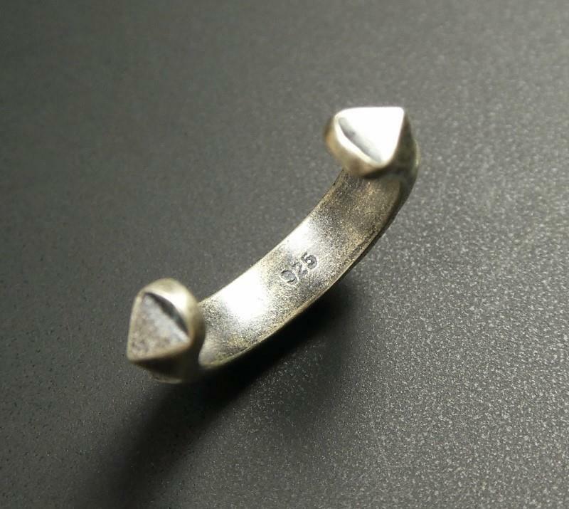 SINGLE SIDE Sterling Silver Studded Earring Ear Cuff Climber Non Piercing Punk
