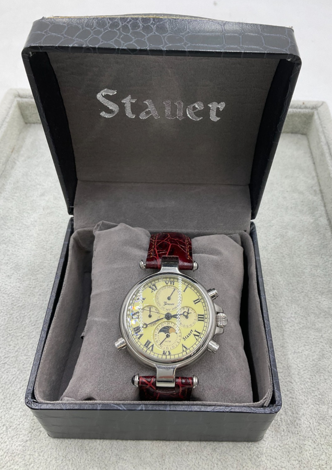 Stauer Graves 33 Five Face Automatic Men’s Watch Red Leather Strap working N6