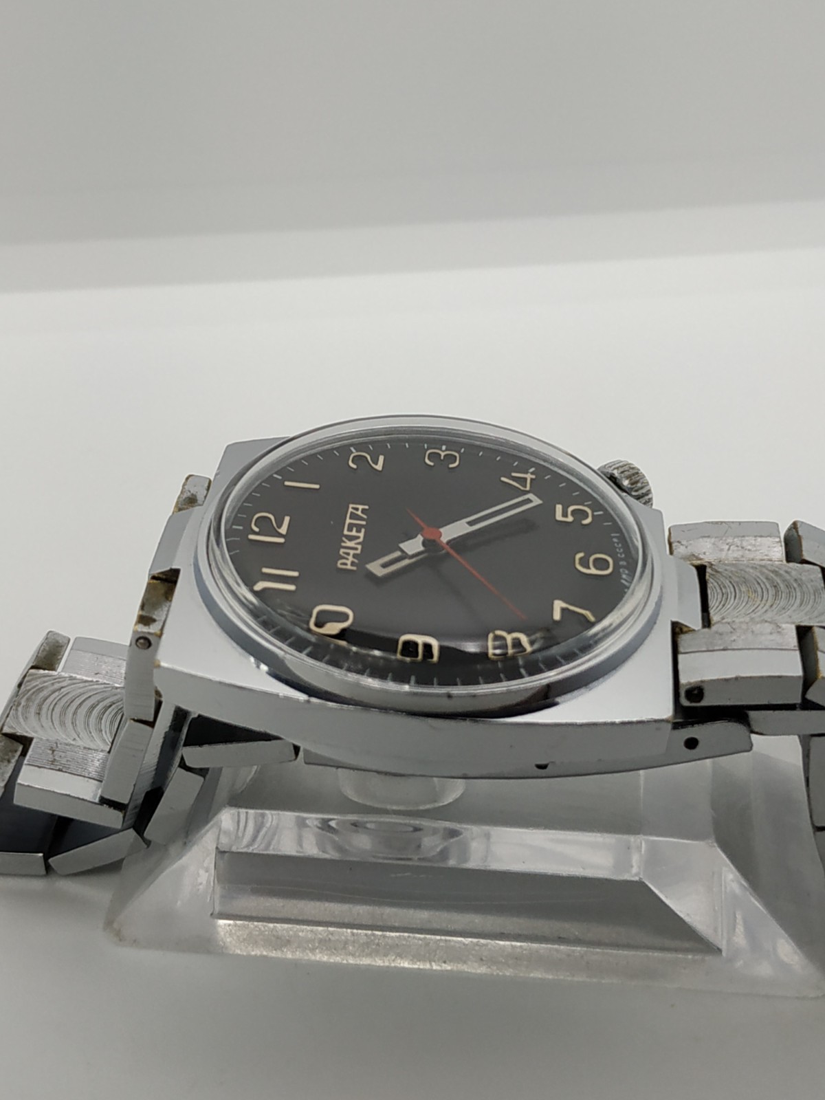 Men’s Dress Vintage USSR Watch RAKETA Mechanical 2609.HA Retro Soviet Black Dial