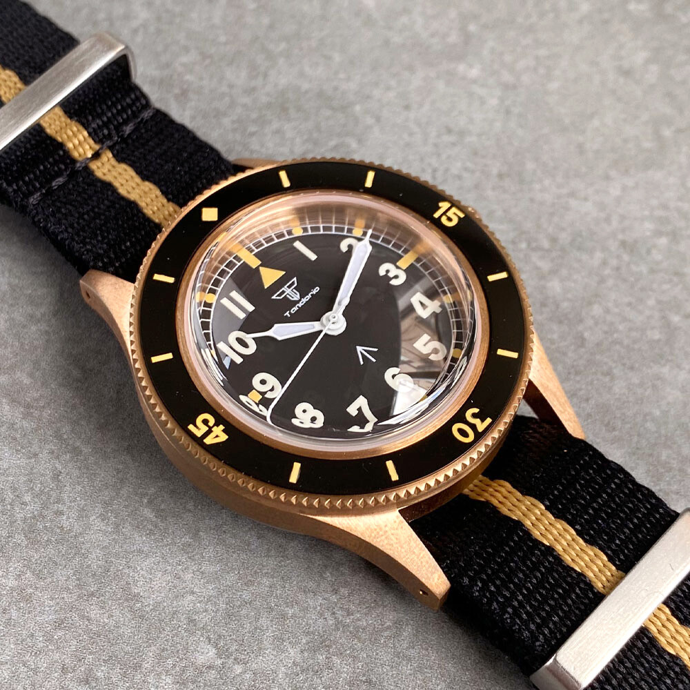40mm 50-Fathoms Retro CUSN8 Solid Bronze NH35 Dress Men Watch Sapphire 20Bar