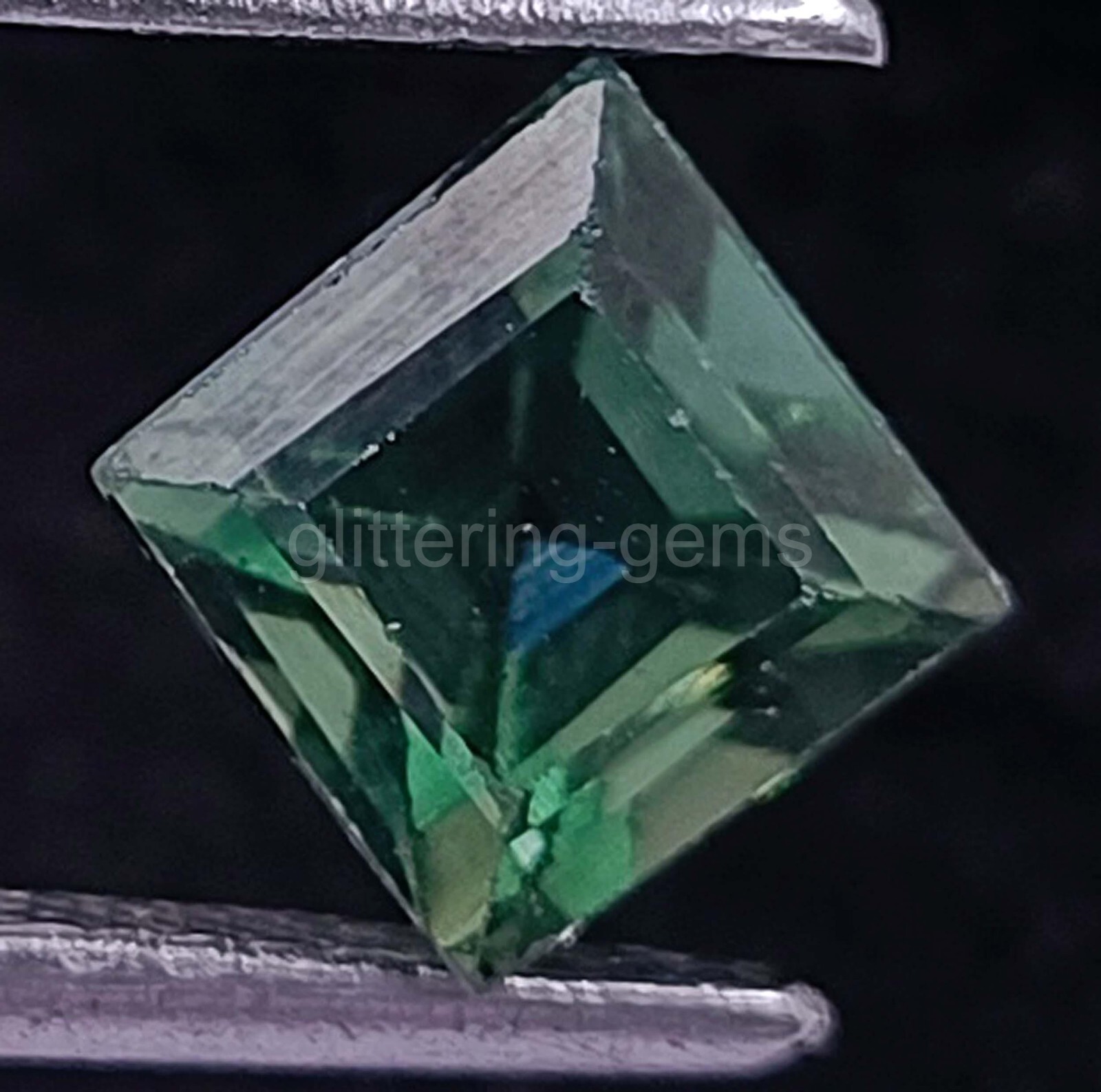 IGL Certified 4-5 Carat Natural Green Alexandrite Princess Cut Gemstone 5SDI