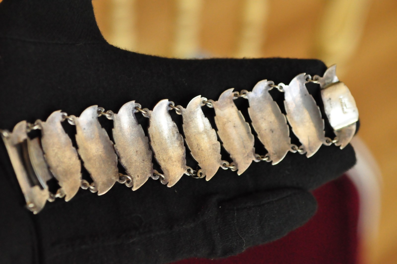 Siam Sterling Niello Bracelet – 40g, 7″, Dancer Panels, Vintage Rare in White