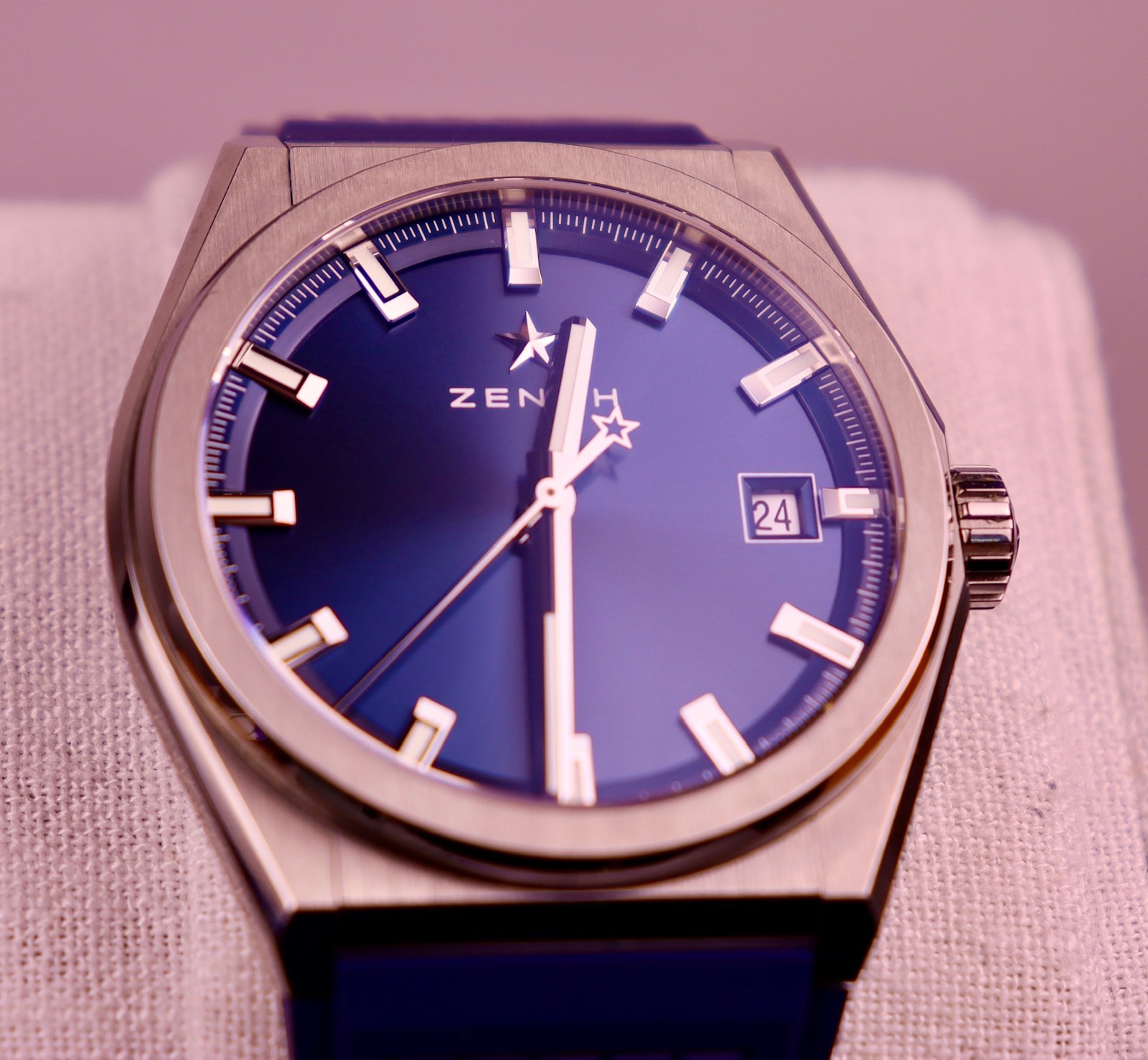 Case #551 — Zenith Defy Classic Blue Ref. 95.9000.670/51.R584