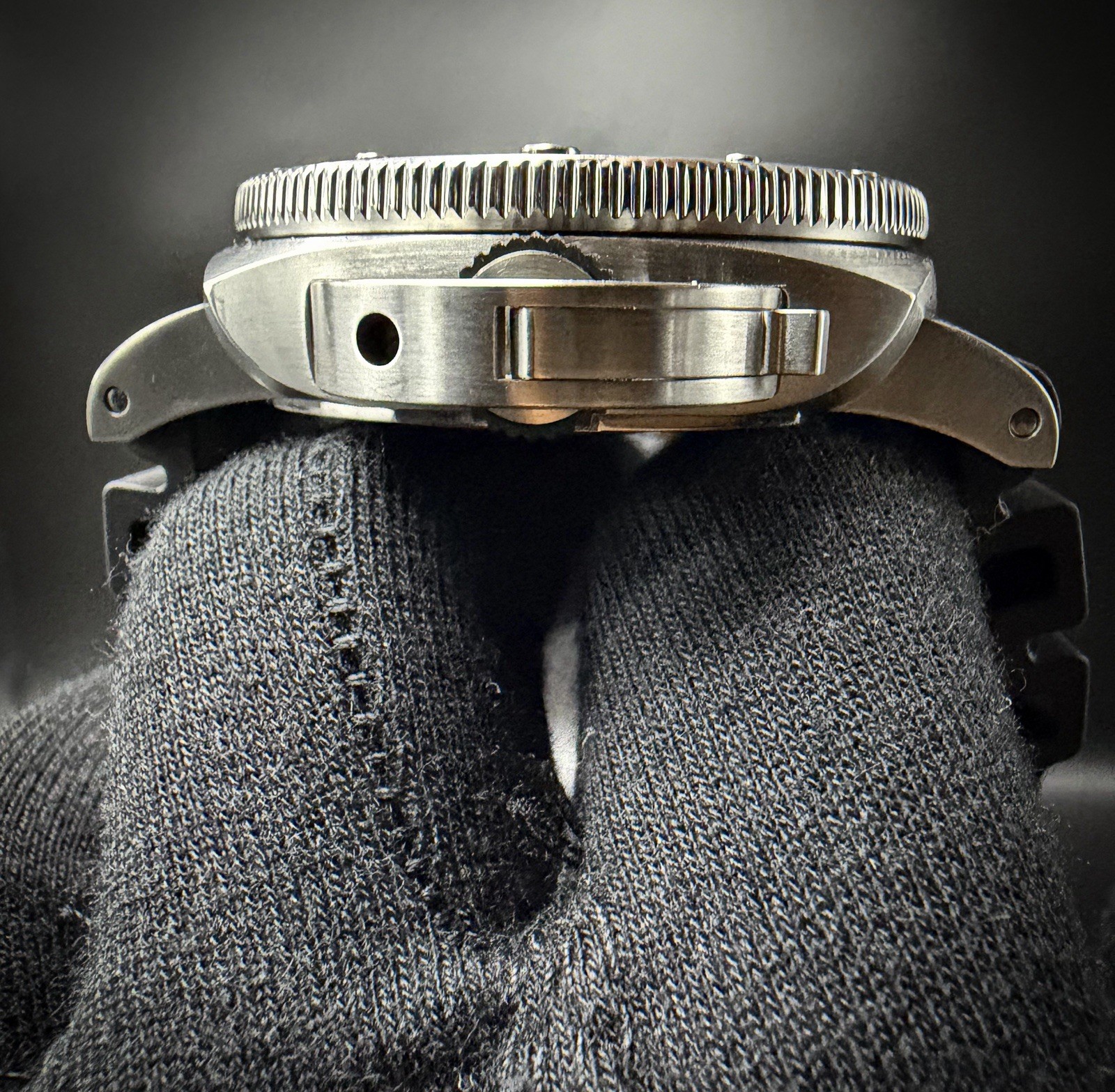 Panerai Submersible Anthracite Men’s Watch – PAM01323