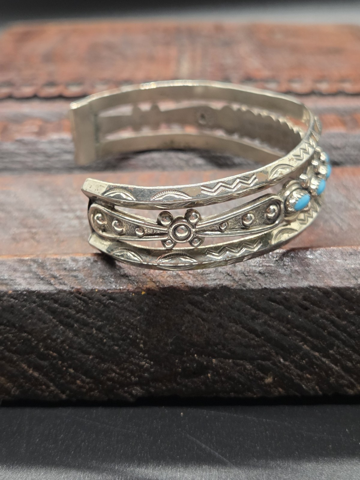 Vtg NICKLE SILVER BELL TRADING POST Southwest Navajo TURQUOISE Cuff Bracelet