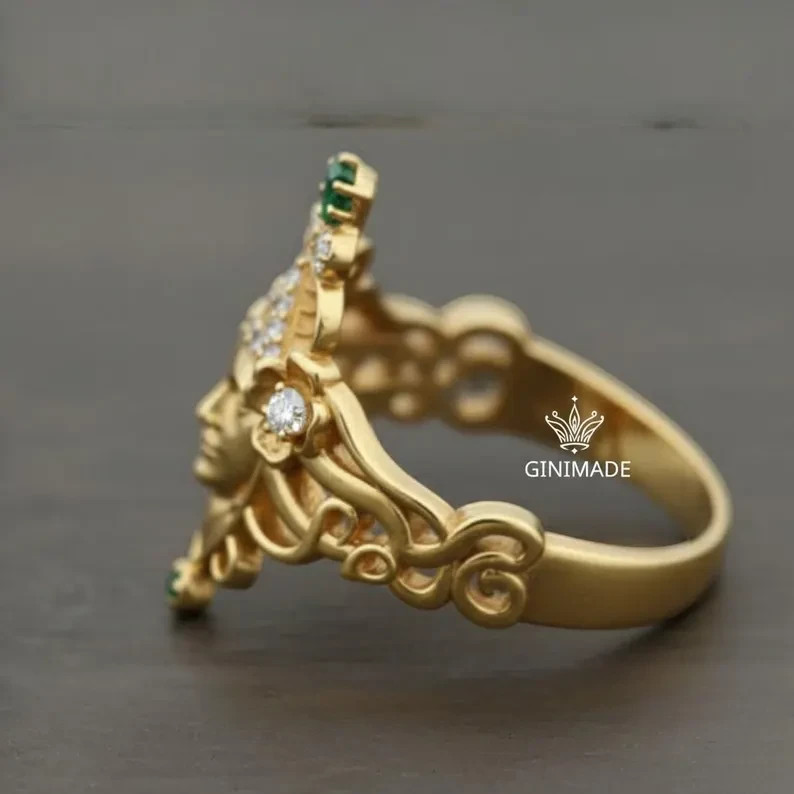 Art Nouveau Gold Goddess Face Ring w/ Emerald & Diamond