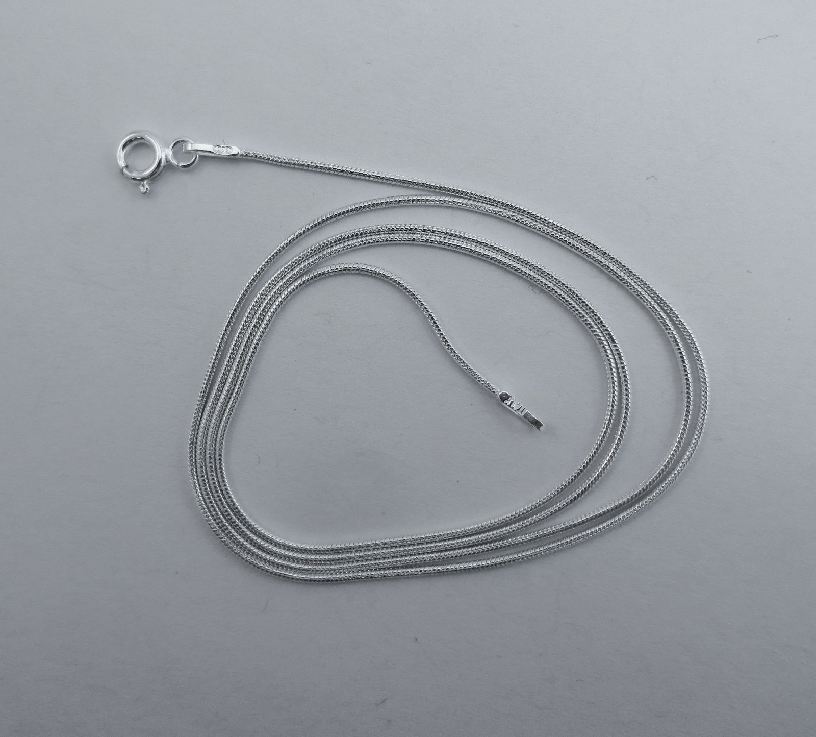 Snake Chain 0.9mm Thin Italian Sterling Silver 14,16,18,20,22,24,30 inch 925 NEW