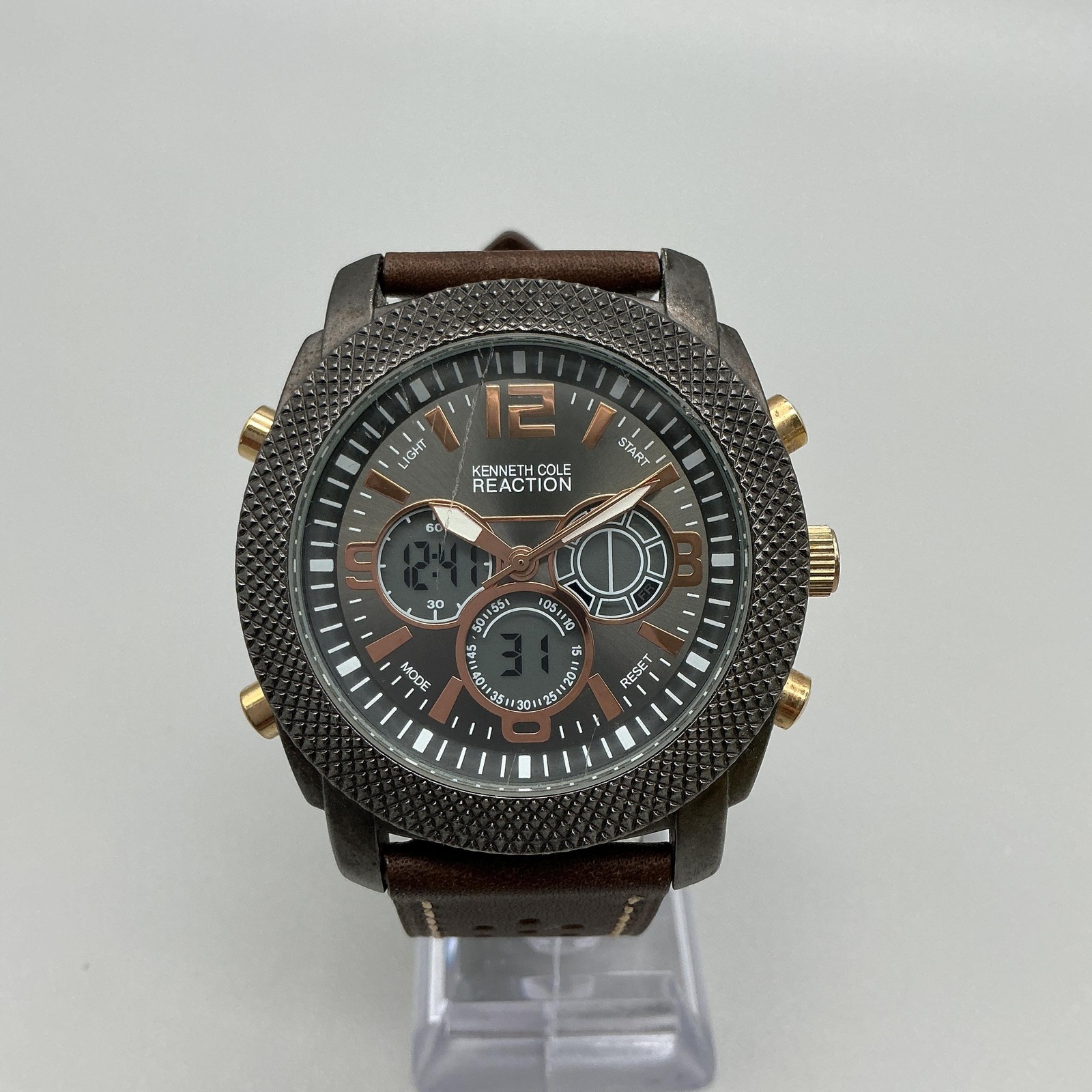 Kenneth Cole Reaction Mens Watch 46mm Analog Digital Cracked Crystal New Battery
