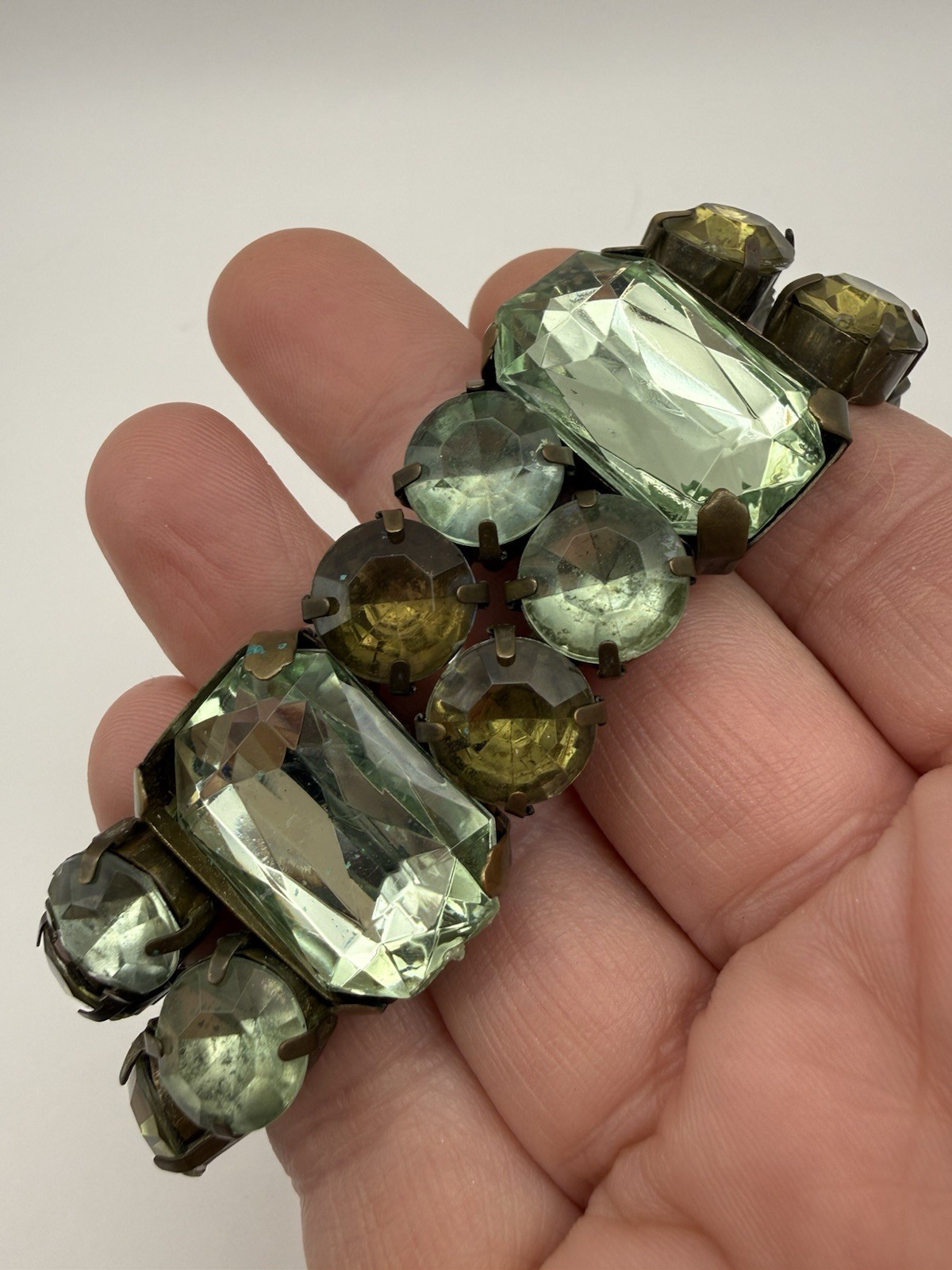 Vintage Bracelet Green Stone Stretch Slide Cuff Statement