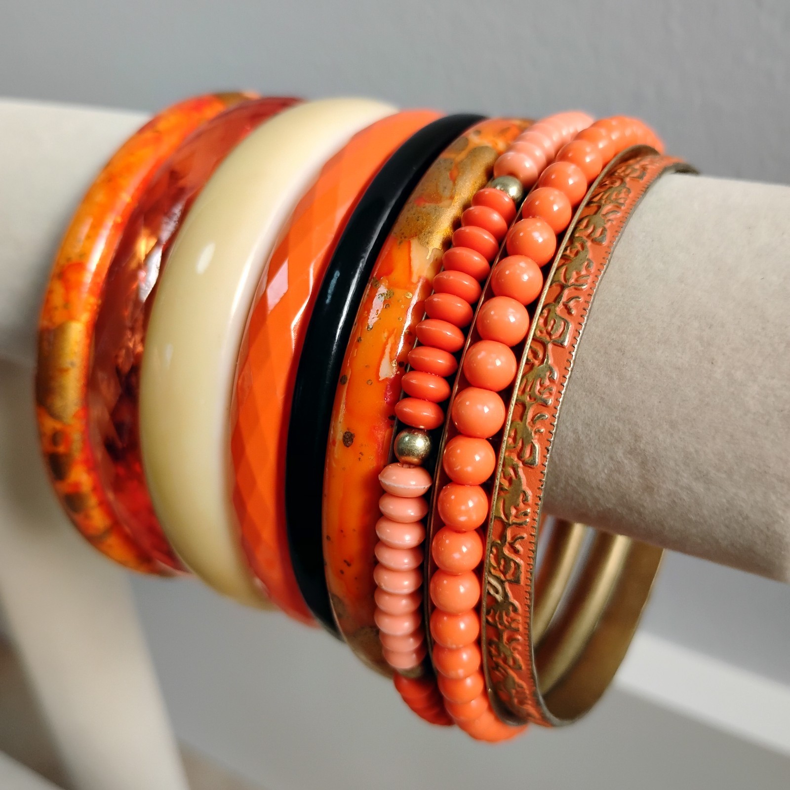 All Vintage Orange Bangle Lot Of 9 Metal Plastic Bracelets Sz 7.5-8.25