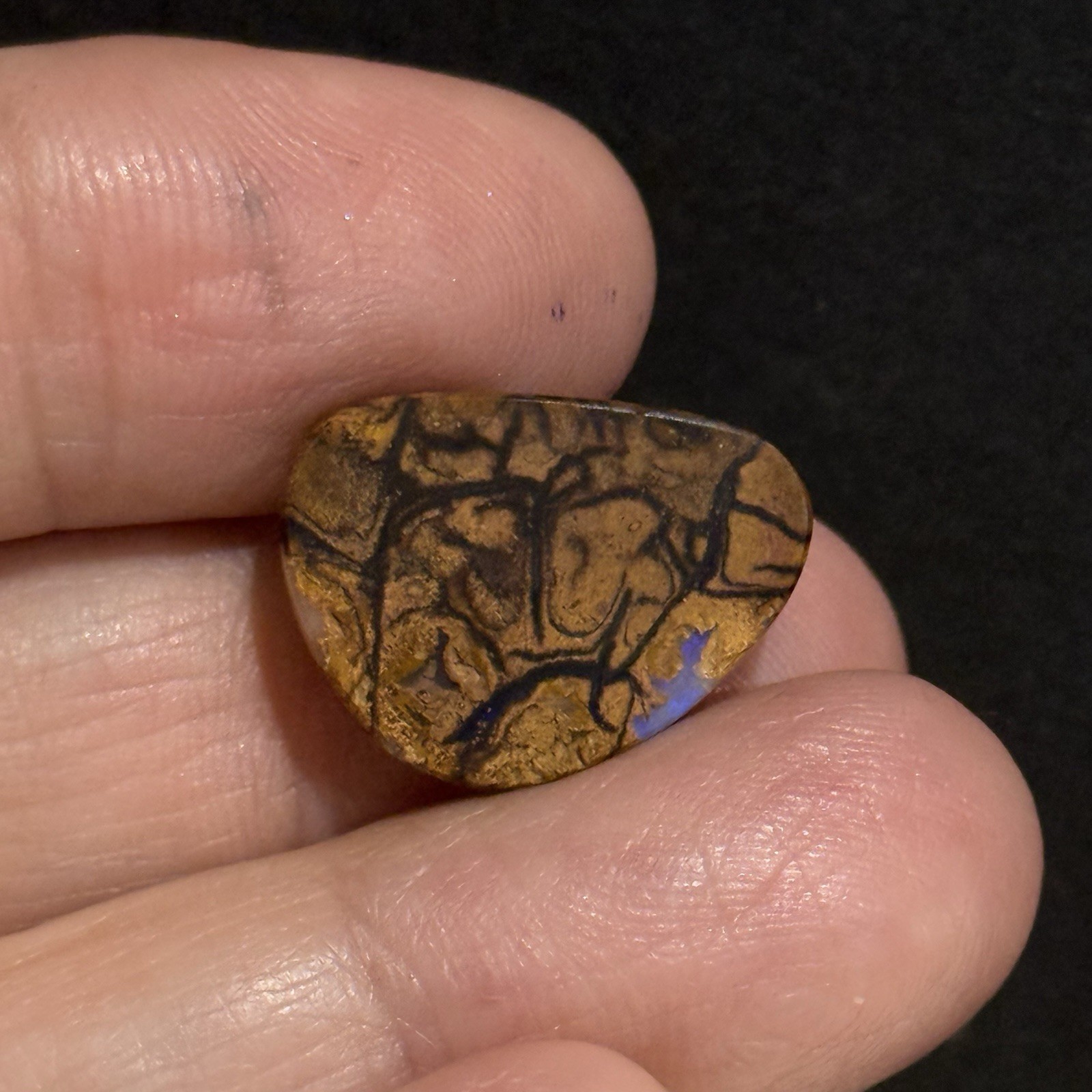 9.65ct 18.55x14x4.8mm Purple Crystal Pipe Australian Boulder Opal Cabochon Gem