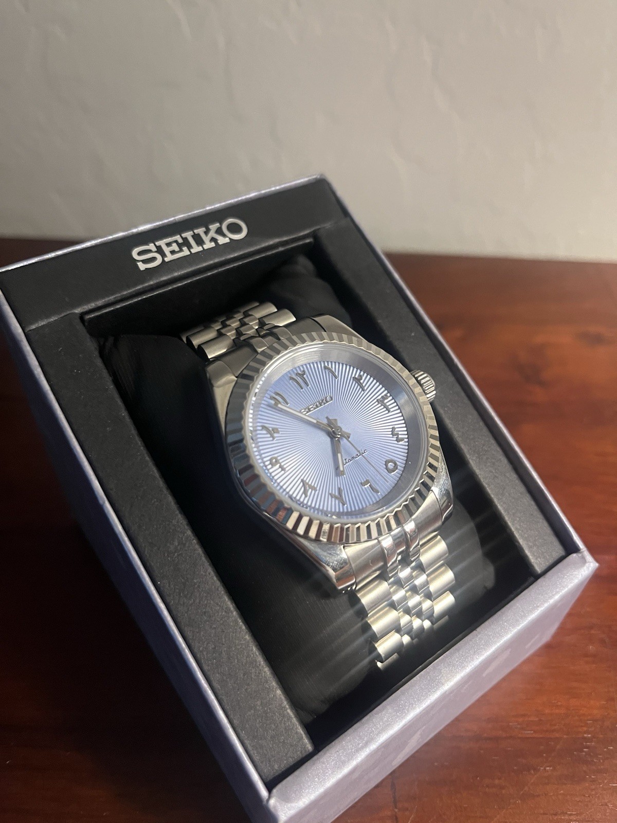 Seiko Presage Blue Sunburst Dial Auto 100m SS Bracelet 40-43.9mm Box