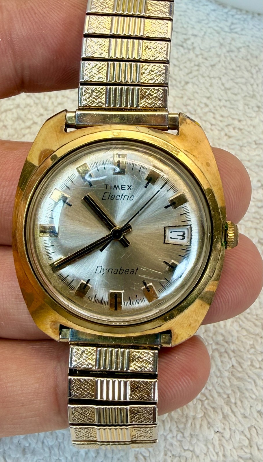 Timex Electric Dynabeat Vintage Men’s Watch Gold Tone 34.7mm Date – Untested