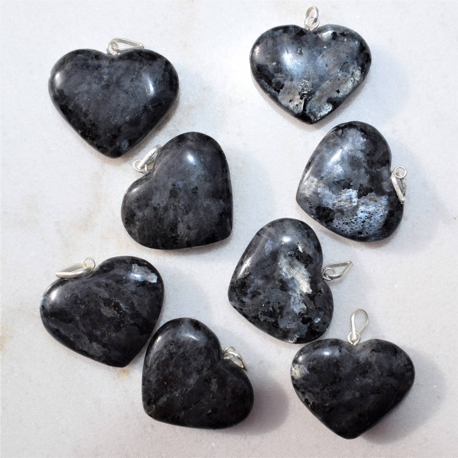 Charged Titanium Flash LARVIKITE Heart Pendant + 20″ Stainless Steel Chain