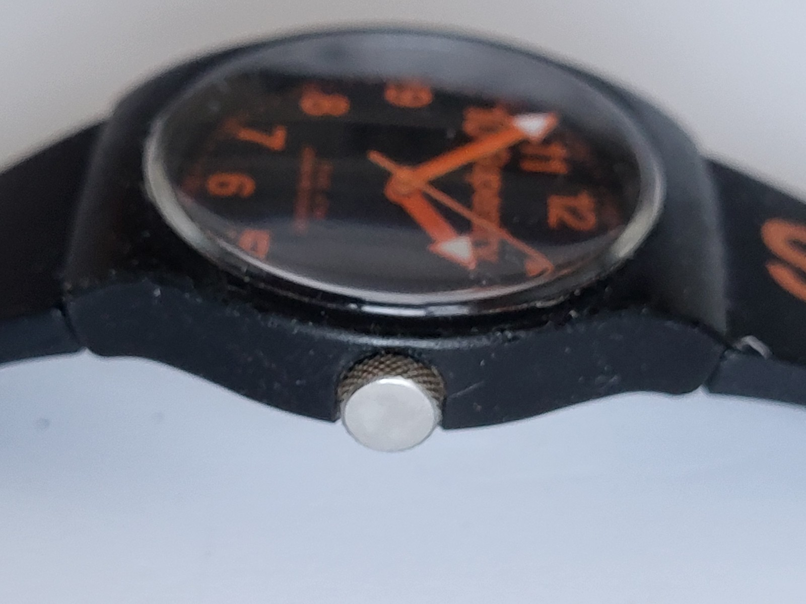 Superdry Urban Men’s Sports Watch Black & Orange Silicone Strap SYG164B