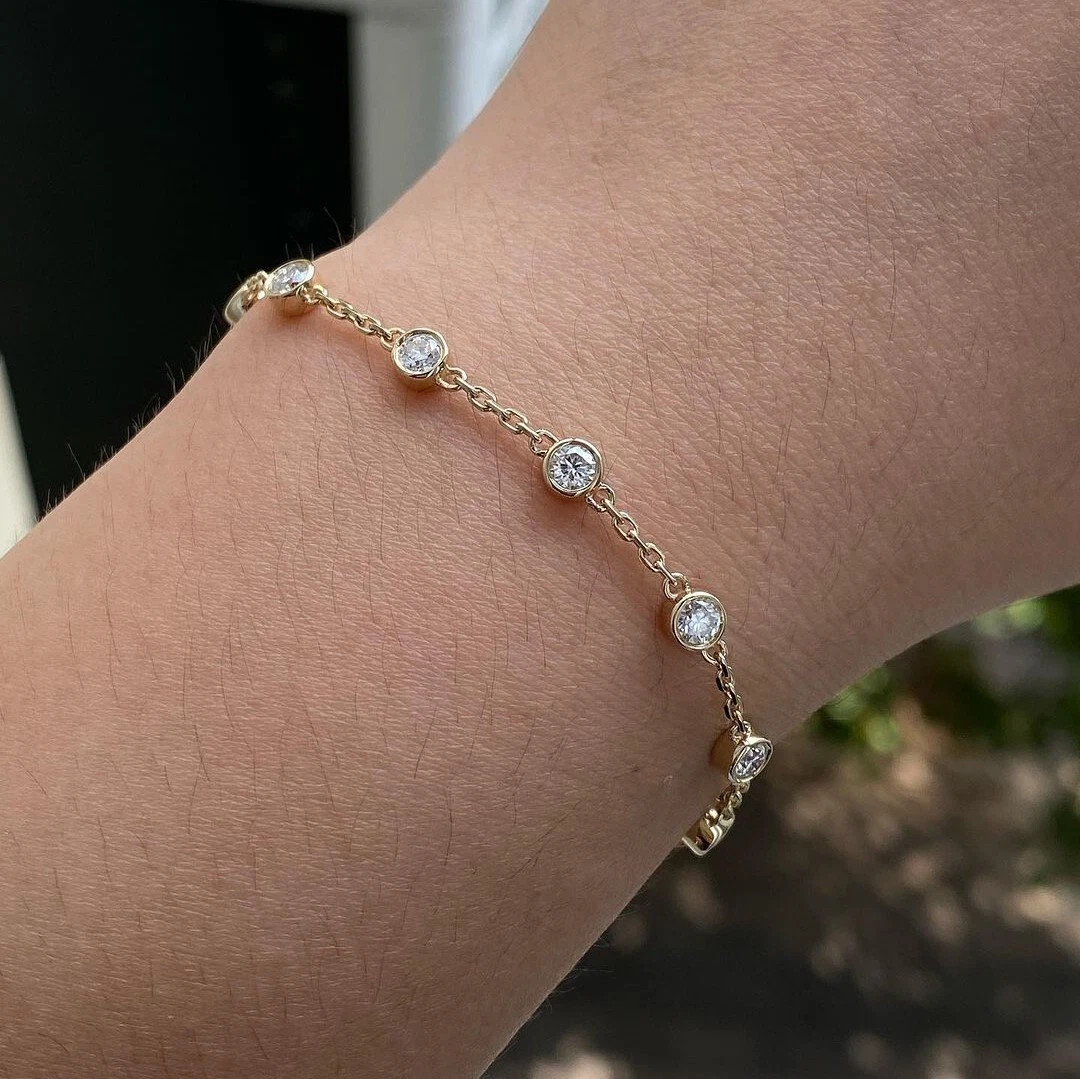 4mm Round Cut VVS1 Moissanite Bezel Set 8″ Bracelet 14K Yellow Gold Plated