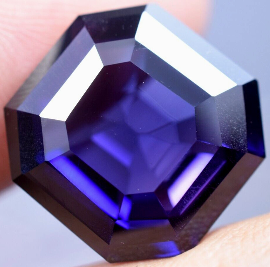 RARE Natural Purple-Blue Tanzanite 18.55 CT IF Certified Flawless Loose Gemstone