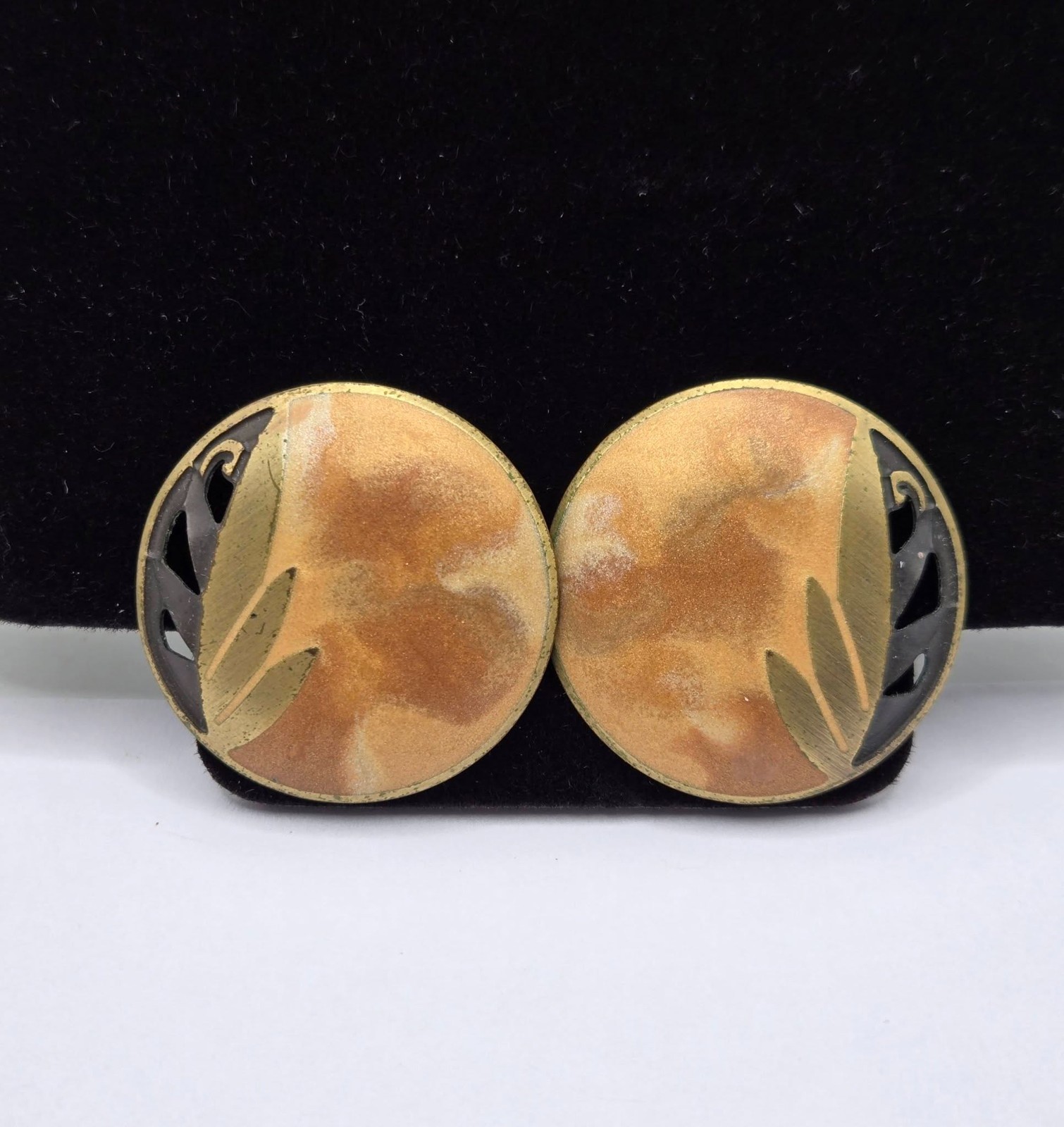 Vintage 70s 80s retro unmarked pierced earrings