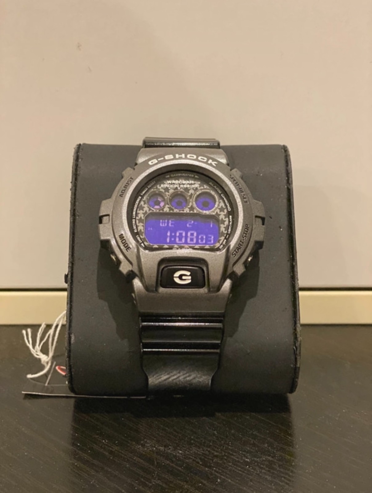 Casio G-Shock DW6900 SC – 8DR Limited – New beautiful with box&tags&papers