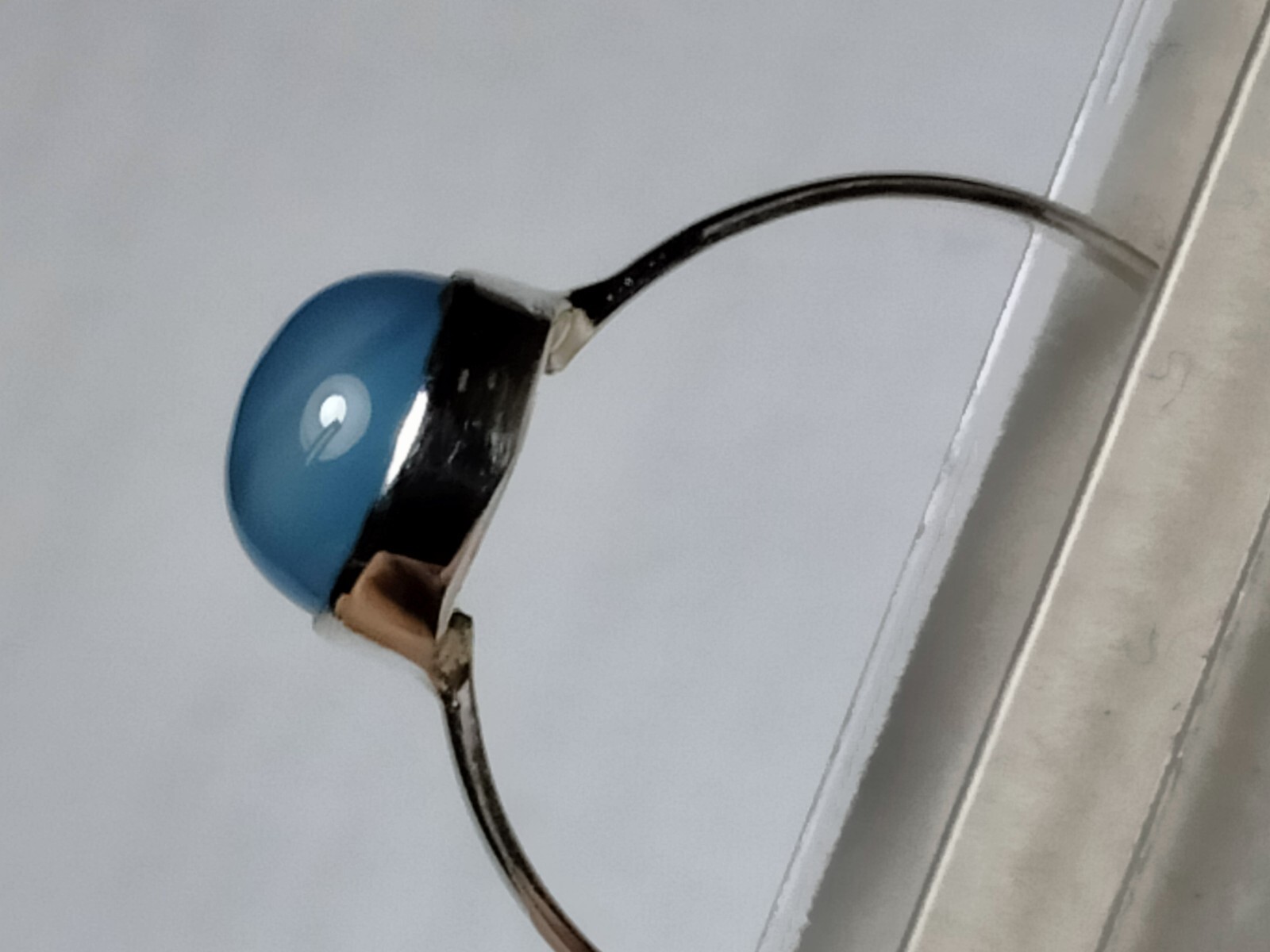 LOVELY SEA BLUE CHALCEDONY IN STERLING SILVER.925 RING SIZE 9.0-9.25!