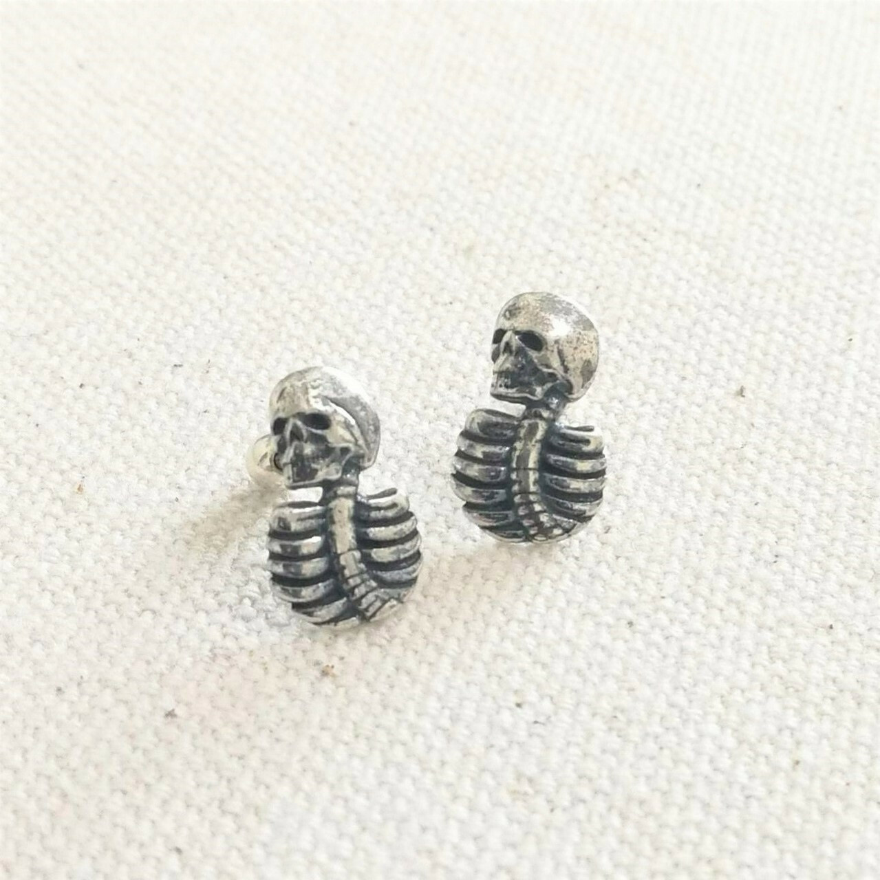 925 Sterling Silver Skull Skeleton Screw Back Ball Stud Earrings Gothic Unique