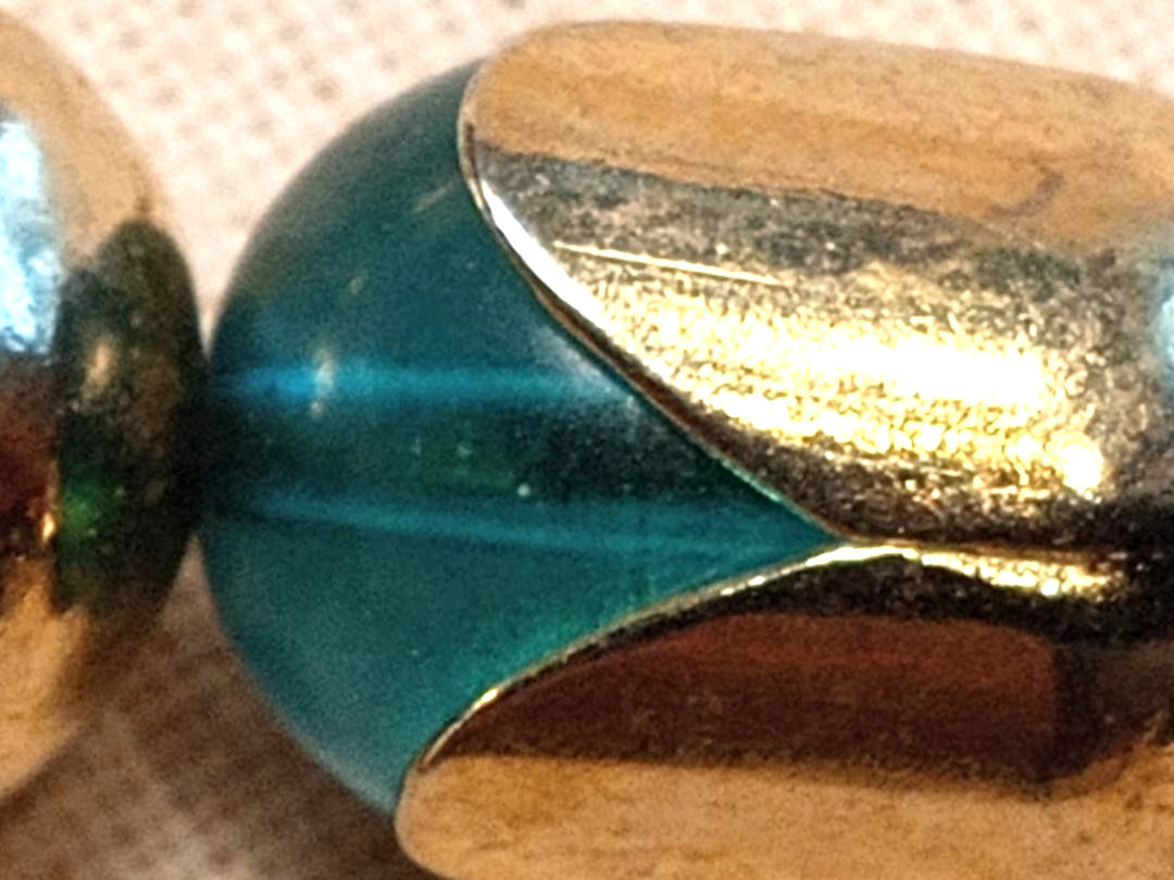 Vintage Gold Tone Red Blue Green Glass Bead Necklace 19″ Modernist Statement