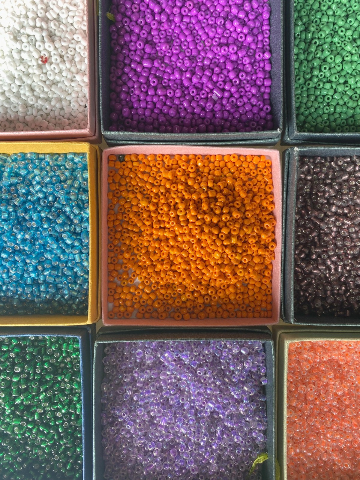 Huge Lot Seed Beads Mix Color 6/0 Mix Green Purple Pink Blue White 3 lb DIY