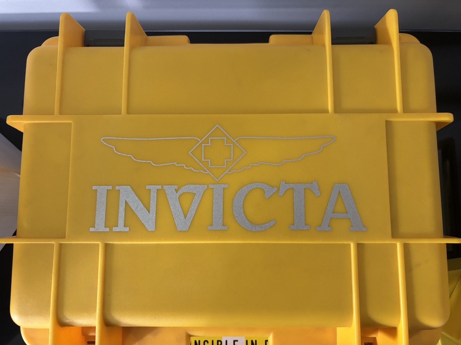NEW Invicta S1 RALLY Men’s Wristwatch Mixed Lot (8 Watches) w/NEW Invicta CASE.