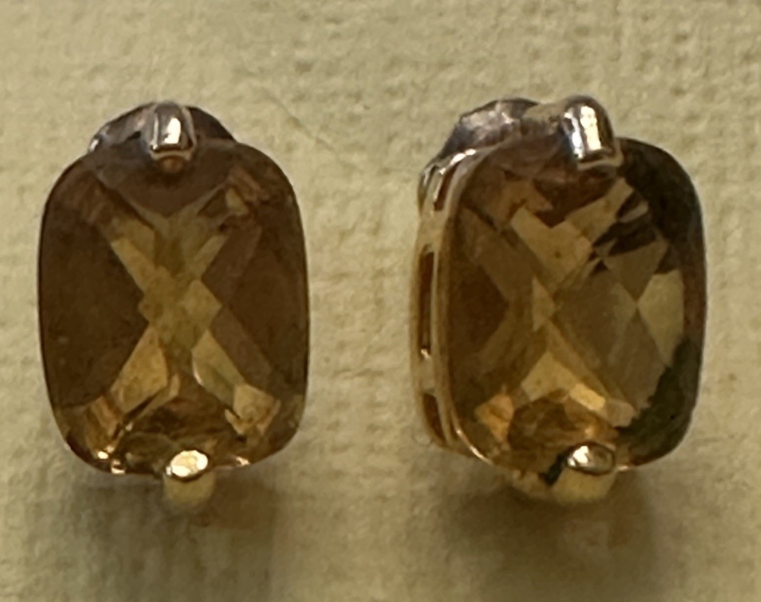 VTG Unsigned Joan Rivers Classics Coll. Faux Citrine & Gold-Toned Stud Earrings