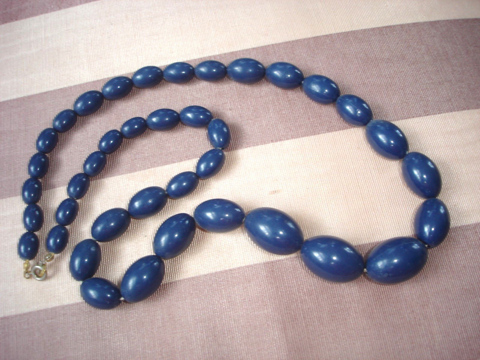 Vintage LOT 9 BEAD Necklaces- Multicolor, Blue, Brown, Black & White-Some Chunky