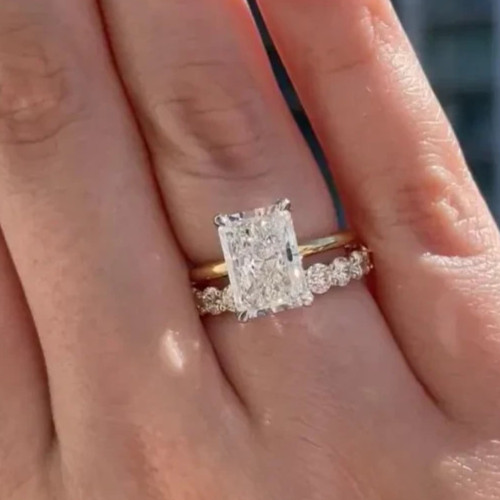 4.10Ct Radiant-Cut Lab Grown Diamond Solitaire Bridal Set Ring 14K Yellow Gold