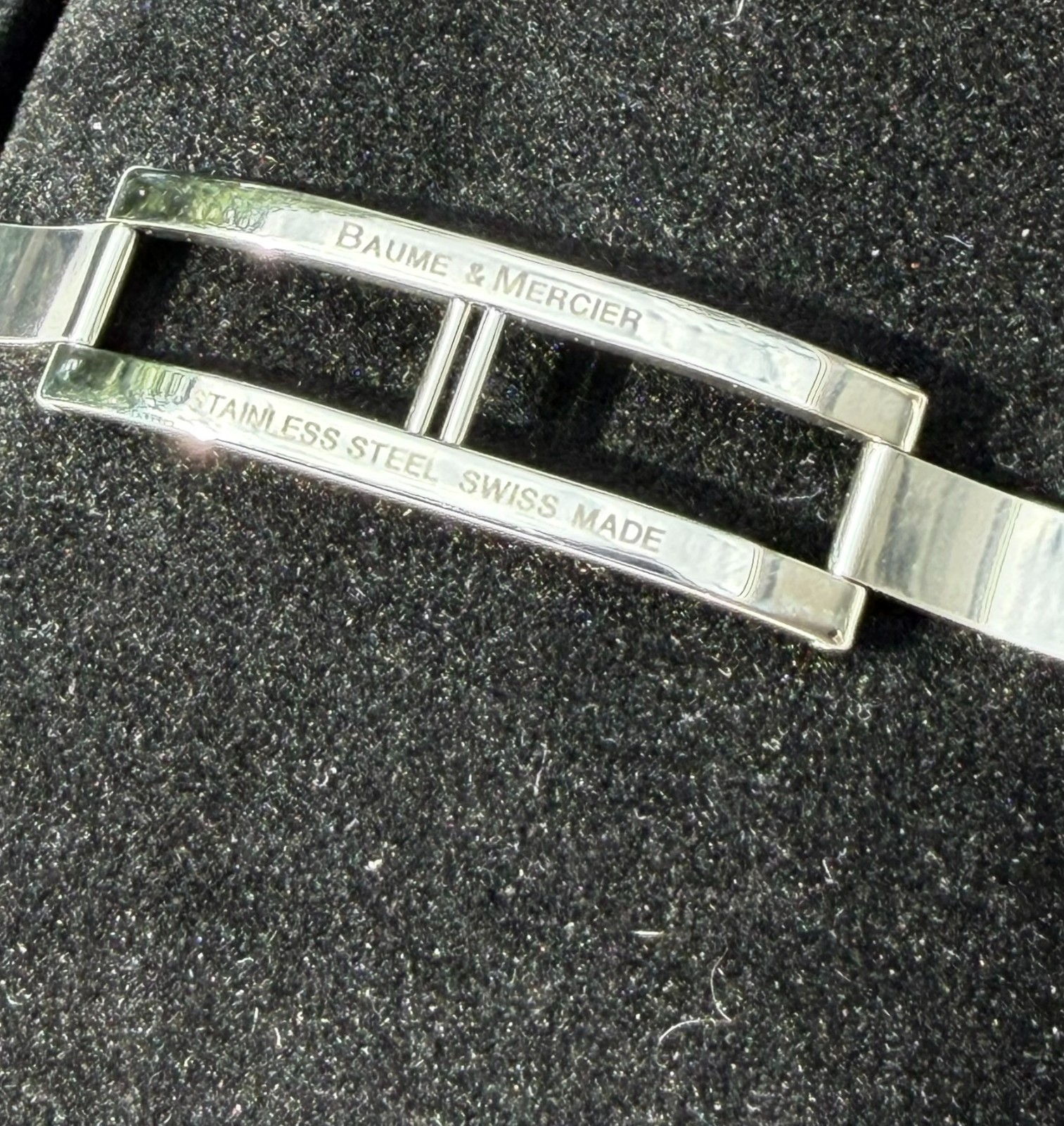 Baume & Mercier Classima Executive 42 mm Auto 316L Bracelet FULL BOX M0A08731