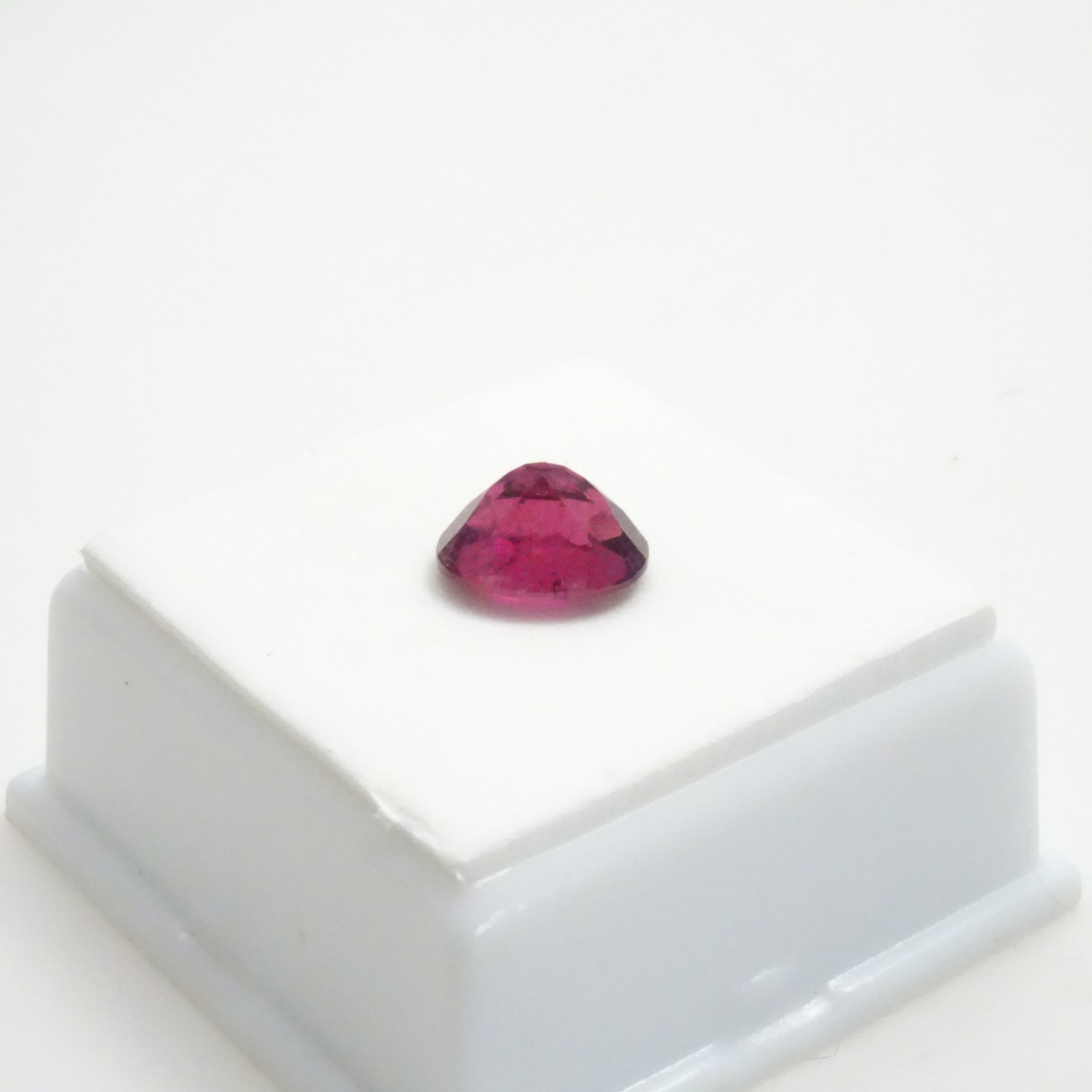 Rubellite Tourmaline Oval – 2.96ct – 10x8mm – Tourmaline Loose Gemstone