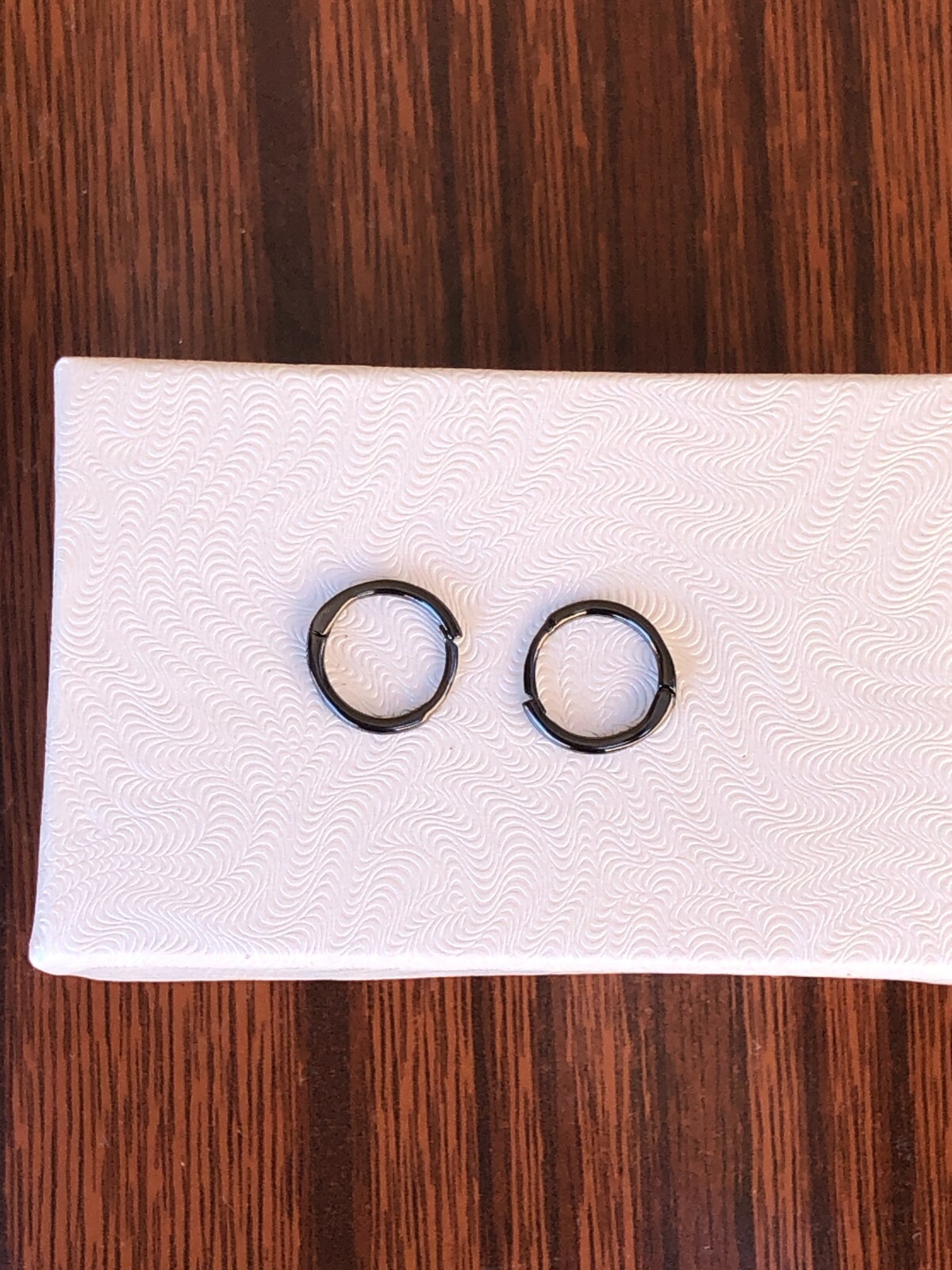 Plain Black Huggie Hoop Earrings Sterling Silver 925 10.8mm/9mmx0.9mm VERY SMALL