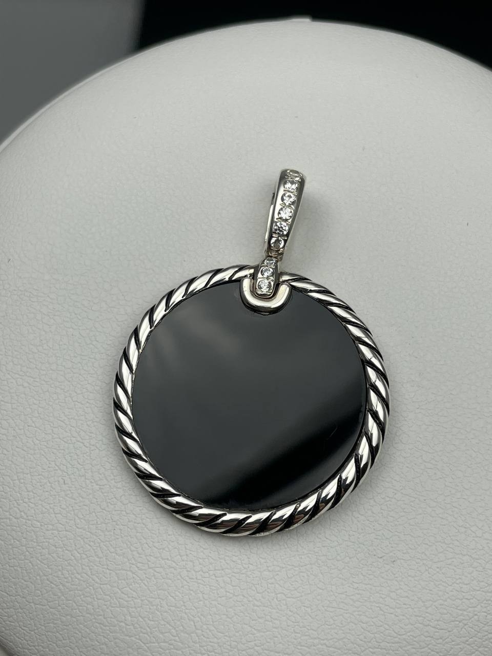 Authentic david yurman elements pendant black onyx mother of pearl and diamonds