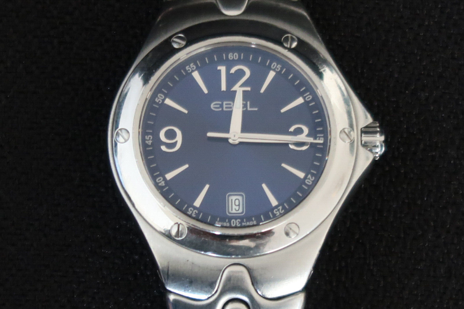 EBEL SPORT WAVE QUARTZ WRIST WATCH NAVY BLUE AND CHROME STAINLESS STEEL STRAP