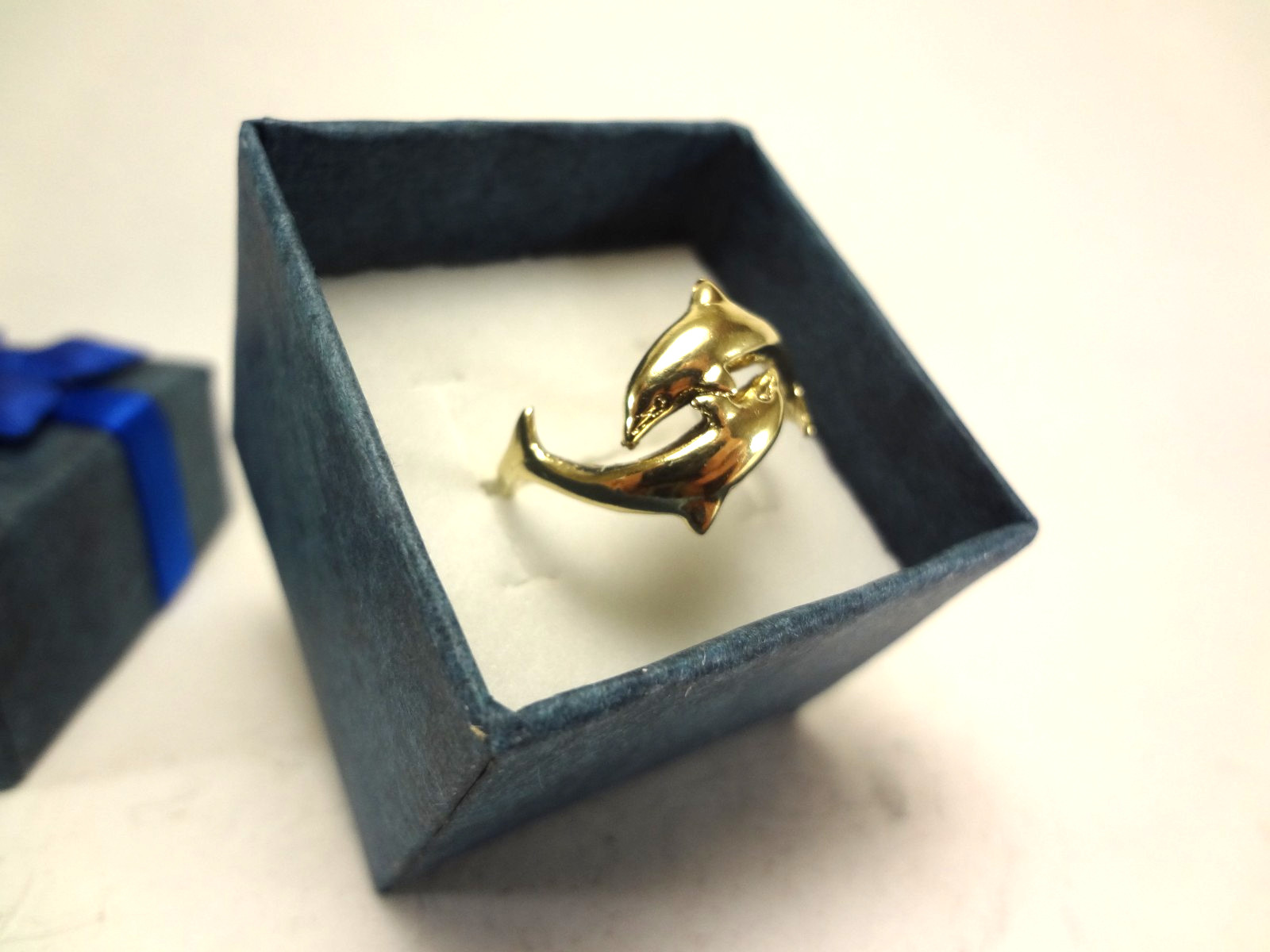10K SOLID GOLD – TWIN DOLPHIN WRAP RING – 2.52 GRAMS – SIZE 7.25 – G08