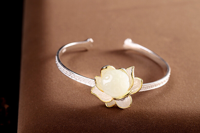 I03 Sterling Silver 925 White Jade Flower Bangle Bracelet