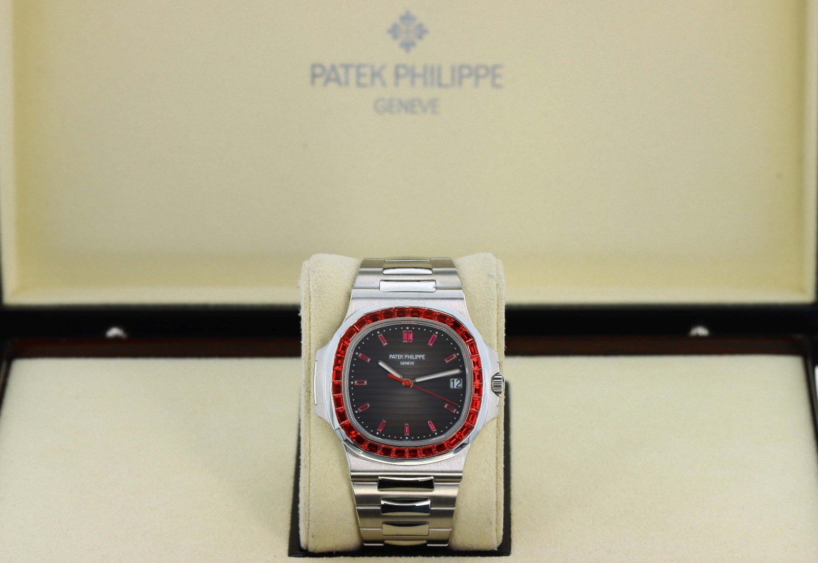Patek Philippe Nautilus 5711/112P-001 Ruby Off Catalogue Platinum on Bracelet