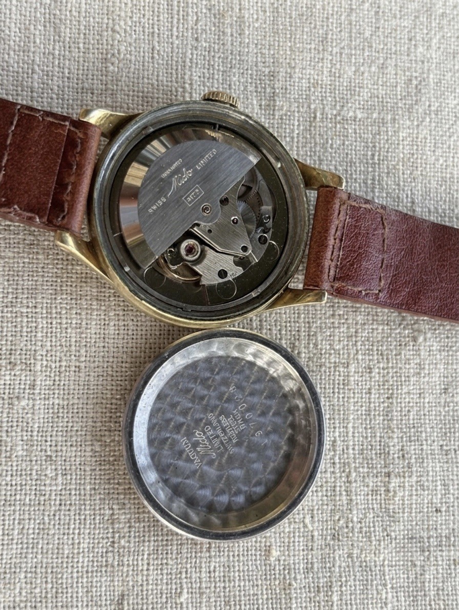 Mido Multifort Powerwind “SCALLOP DIAL” 17J Swiss Vintage 1950s Gold Dial