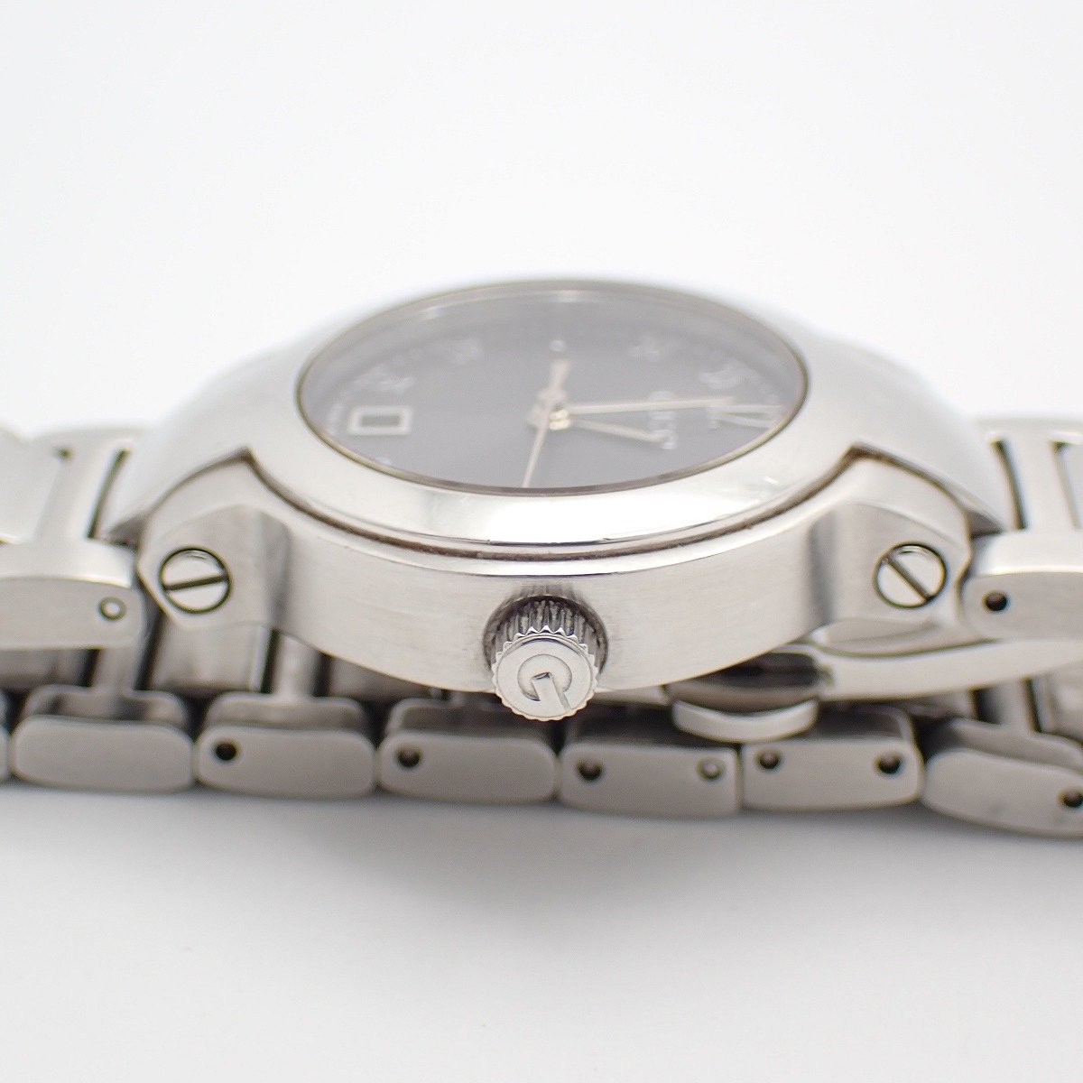 Used Gucci 8900L Quartz Ladies Watch Gray Dial SS Band