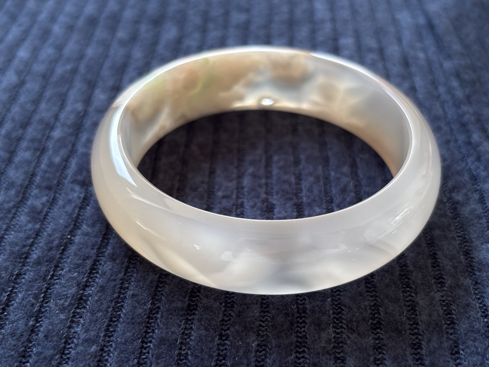 61mm Natural Cherry Blossom Agate Bangle Sakura Flower Quartz
